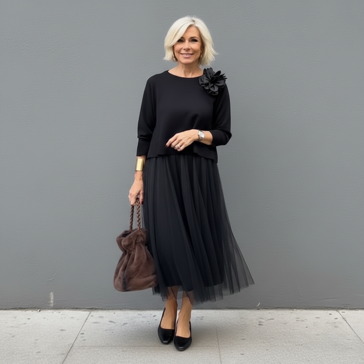 Monica Secrets | Elegant Two-Piece Set