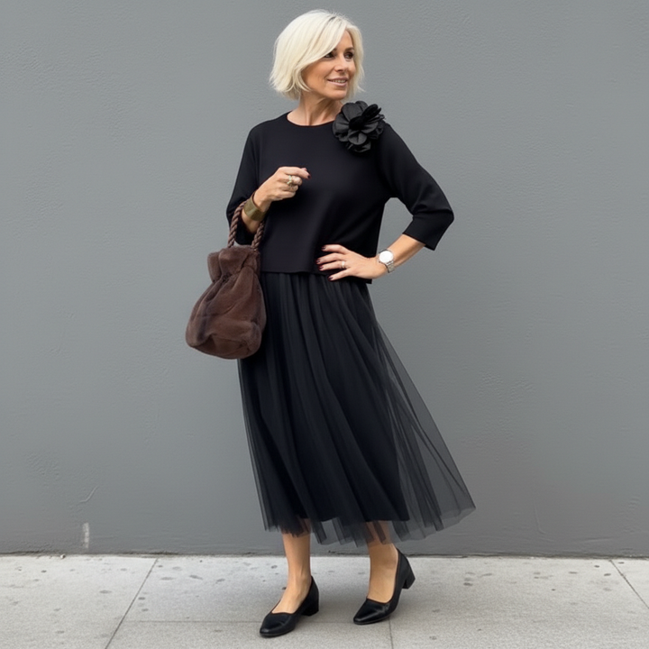 Monica Secrets | Elegant Two-Piece Set