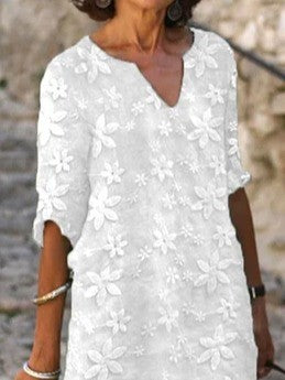 Lena | V-Neck Lace Dress