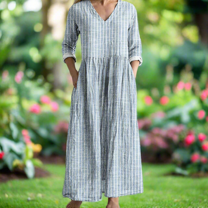 Monica Secrets | Casual Classic Striped Dress