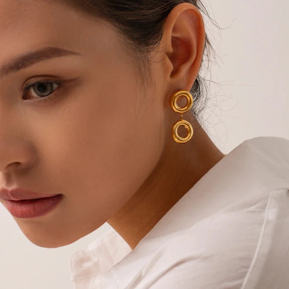 Classy O Rings Drop Earrings