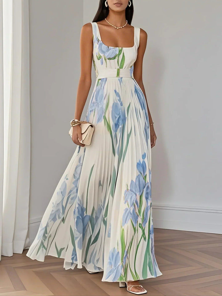 Monica Secrets | Elegant Pleated Maxi Dress