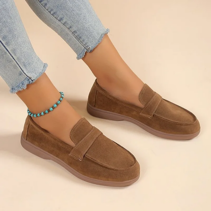 Monica Secrets | Suede Loafer