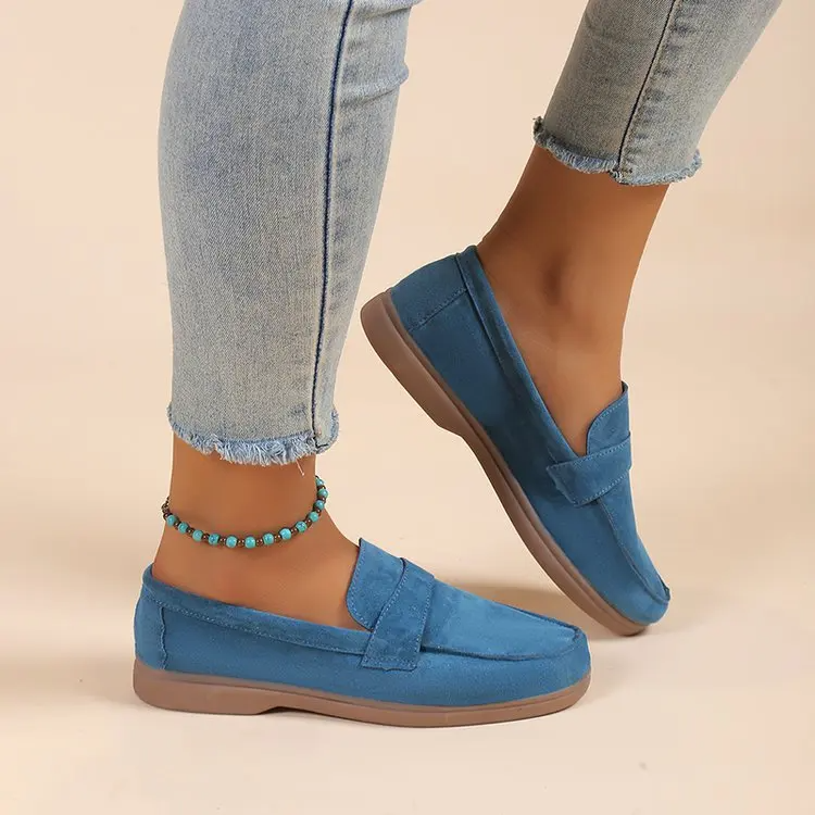 Monica Secrets | Suede Loafer