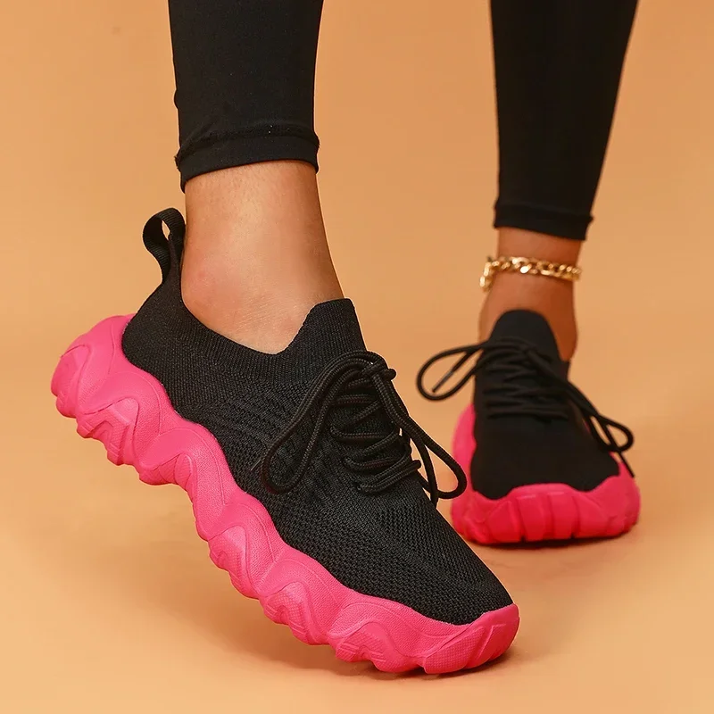 Monica Secrets | Performance Sneaker