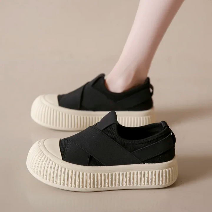 Monica Secrets | Platform Loafer