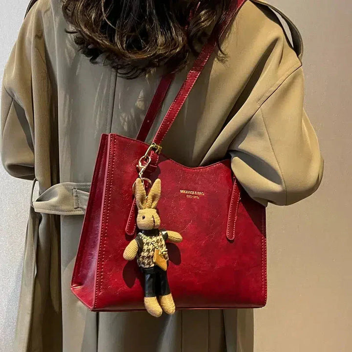 Monica Secrets | Elegant Shoulder Tote