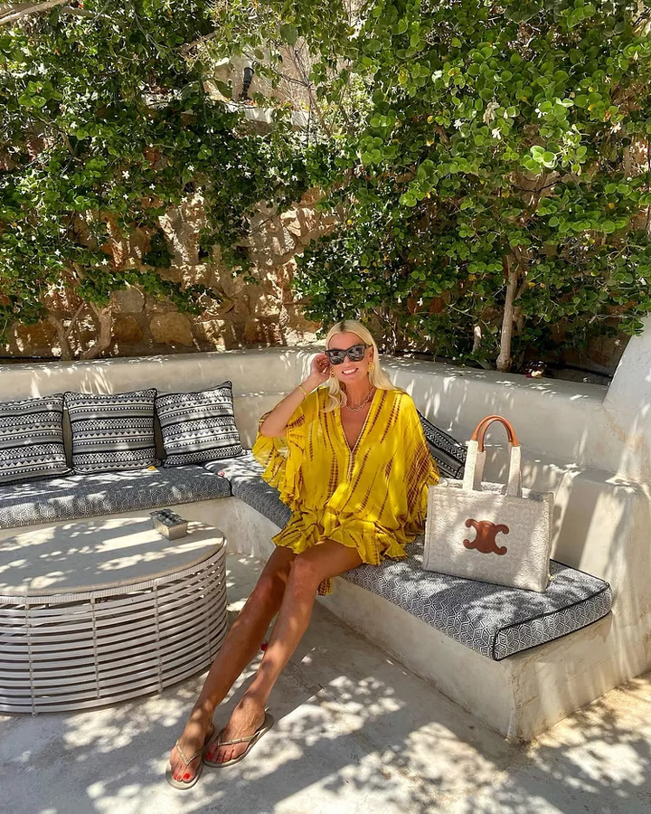 Monica Secrets | Chic V-Neck High Waist Mini Dress