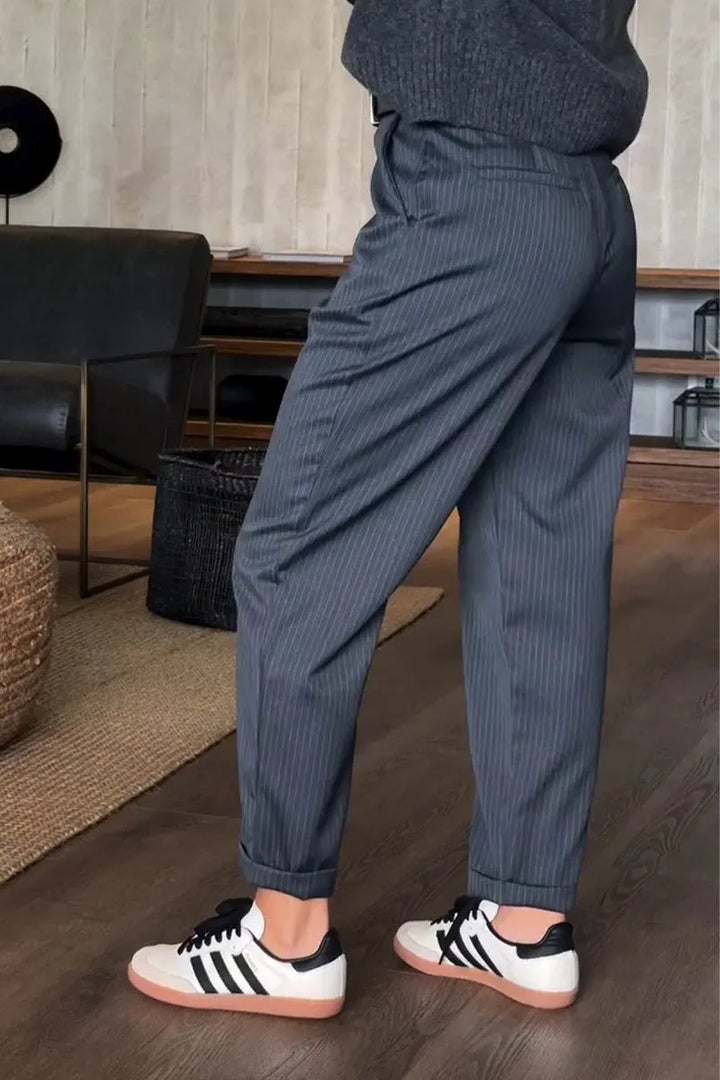 Monica Secrets | Sleek Tailored Pants