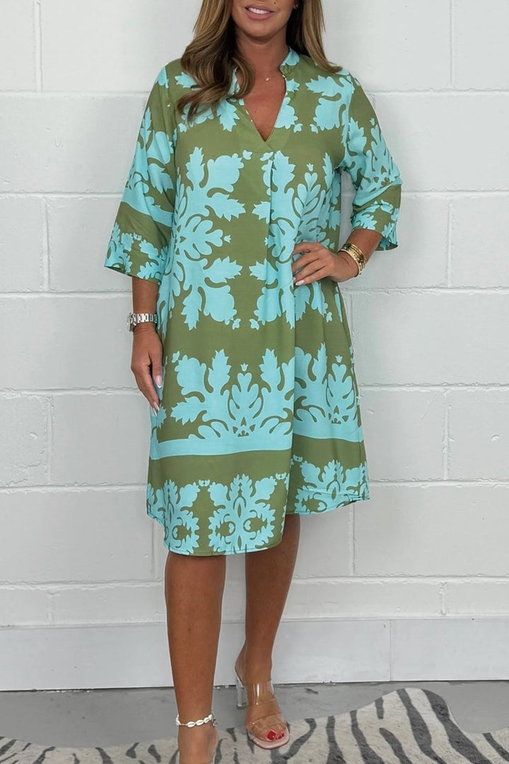 Monica Secrets | Bohemian Retro Print V-Neck Cropped Sleeve Dress