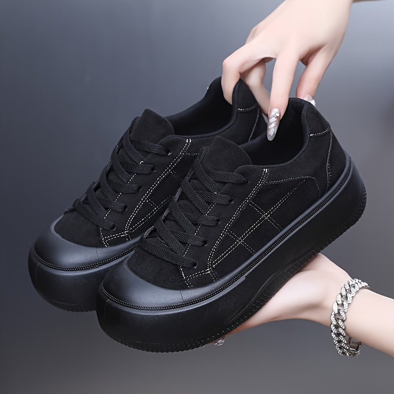 Monica Secrets | Suede Platform Sneaker