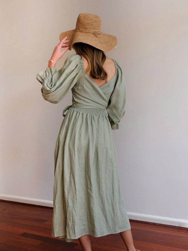 Monica Secrets | Elegant Reversible Puff Sleeve Maxi Dress
